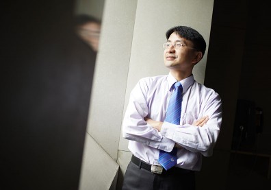 把艱澀科技教到人人懂 曲建仲讓區塊鏈變簡單了