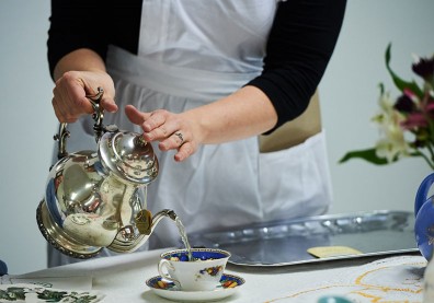在家喝咖啡很怪？17世紀英國人的喝茶、咖啡哲學