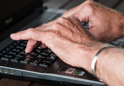 打破金氏世界紀錄！「一份工作做80年」的啟示