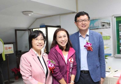 誰介入選舉？豐年社前社長汪文豪一張照片打臉李退之