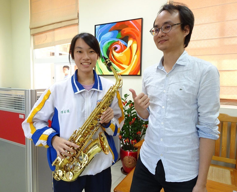 偏鄉女孩瘋狂愛上蕯克斯風 縣賽奪冠揉眼問「作夢嗎？」_img_2