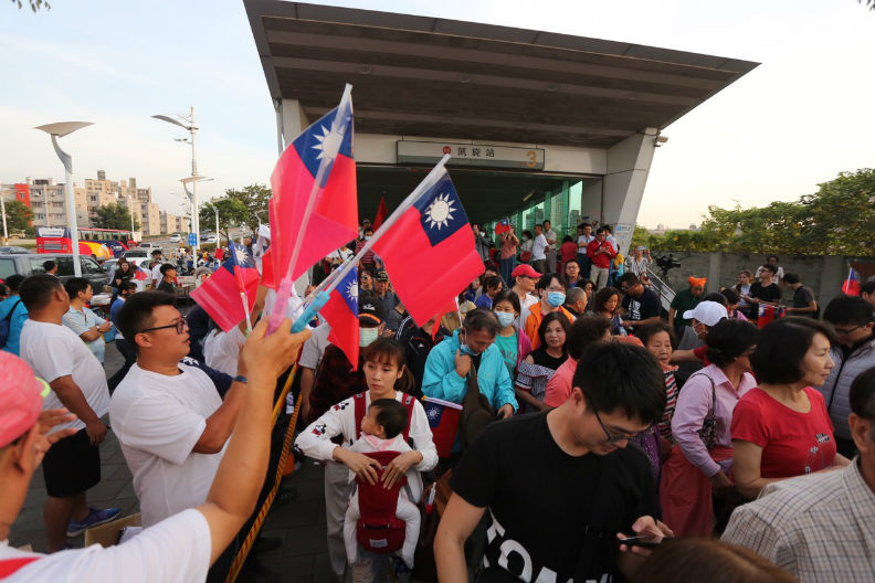 韓國瑜天不怕地不怕，連老婆都不怕，就怕漏氣_img_2