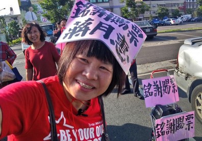 蔣月惠第一高票連任！當選後第一件事就是輔助金全捐