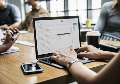一個人的工作能力強還弱？從「回信」就能知道