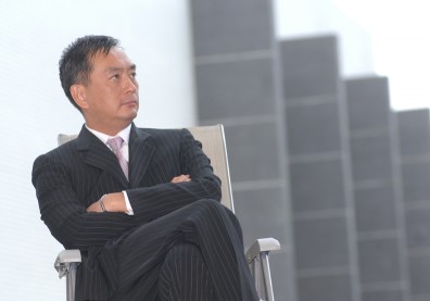 嚴凱泰一手引進的最愛精品Armani，嘉裕宣布2021年終止代理！