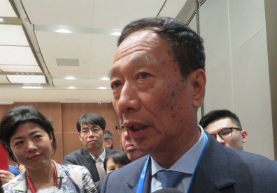 郭台銘挺韓總：台北不要，兩年後移師高雄