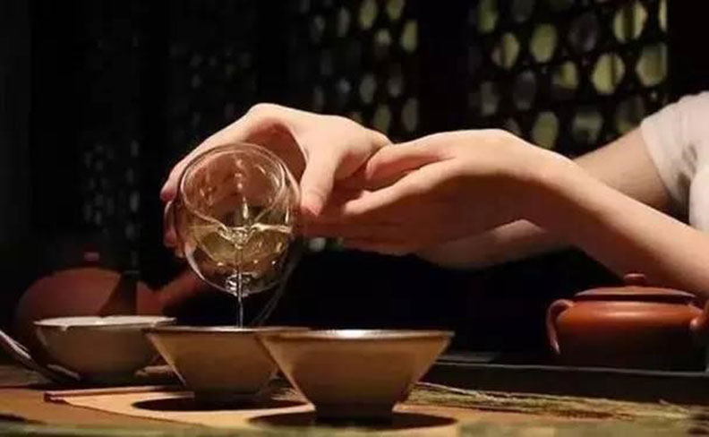 學習的心態要像空杯！忘得愈多，才能學得愈快愈成功_img_1