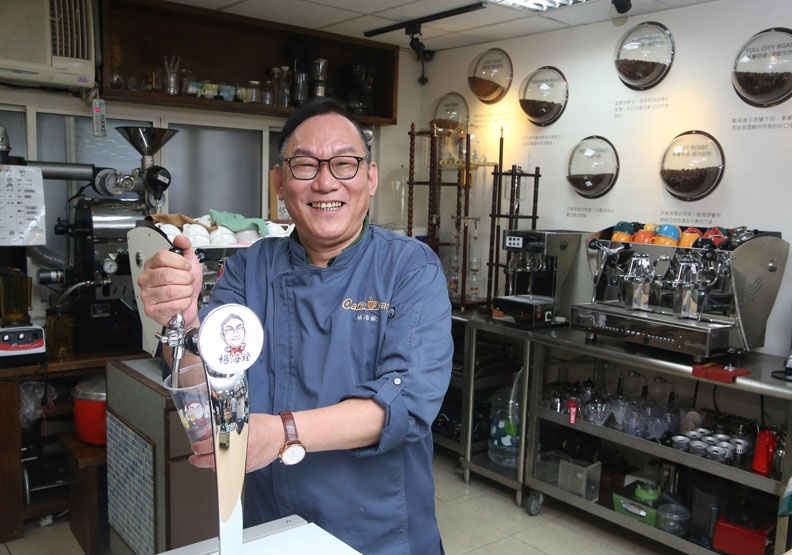 台灣茶飲創業輔導老師楊海銓。