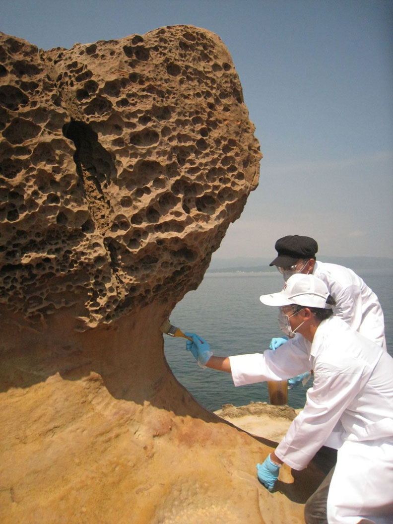 政府的大煩惱！野柳女王頭該讓她隨風遠去嗎？_img_4