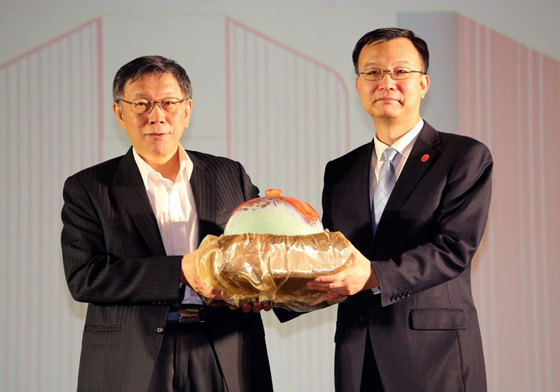 柯文哲不再說兩岸一家親，直言還沒想出雙方都接受的新名詞_img_2