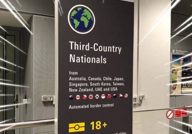台護照好用！他在德機場25秒通關，讓身後陸客錯愕