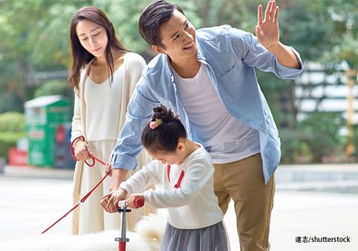 害羞內向不能當藉口！孩子懂禮貌是一種能力