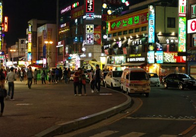 南韓10年平均薪資漲50％，卻付出這麼多代價！