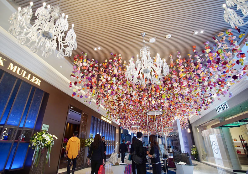 景氣不好，為什麼他卻敢在信義區開新百貨？_img_11