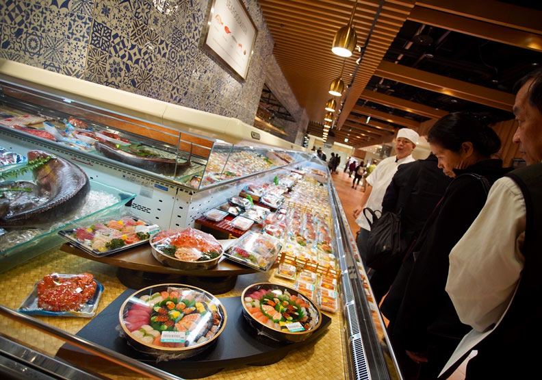 景氣不好，為什麼他卻敢在信義區開新百貨？_img_12