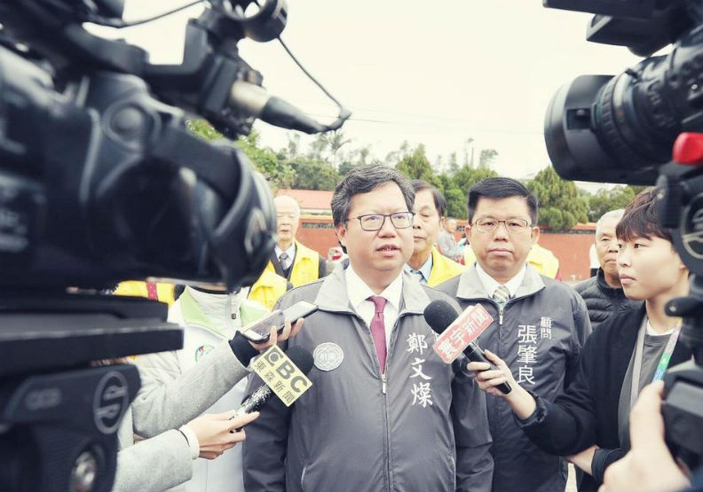 鄭文燦強調華航事件公司和工會都要各退一步才能達成共識。