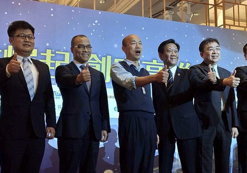 「台灣整整鬼混20多年！」韓國瑜感慨經濟榮景不再