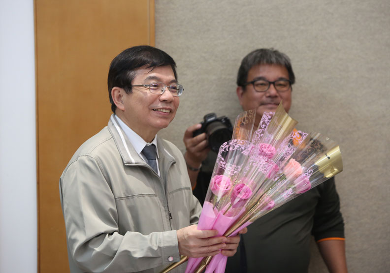 華航罷工讓勞資旅客三方皆輸？這些人最後出現「收割」_img_2