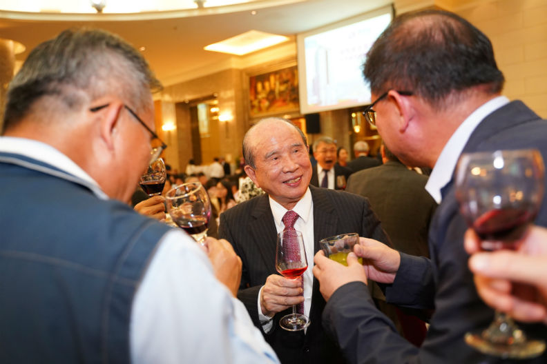 林義守因力挺楊秋興陷入「八年抗戰」 現在終於可以笑了_img_2