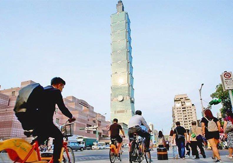 20年都在鬼混？看看台灣錯過什麼發展機會