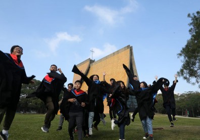 文科生別被1408元打敗，自帶五大批判性思惟「更值錢」