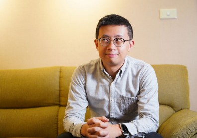 20歲創意+50歲智慧 呱吉要完成民主開箱文