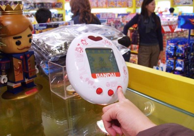 自己都養不活了，還是要養電子雞？七、八年級生最難忘的10大回憶