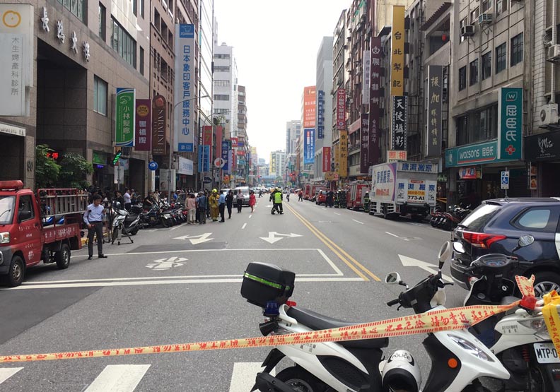 北市長安東路大樓「微」傾，撤離全部住戶商家_img_8