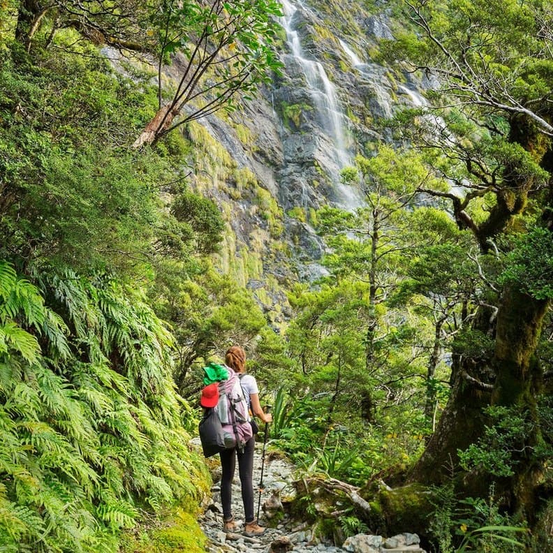 徒步旅行的10大勝地!全球最美的壯遊祕境_img_1