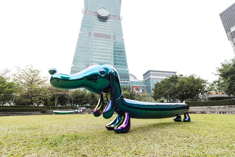 100種顏色彩虹布牆、羽毛長廊，讓台北信義區變身無牆美術館_img_7