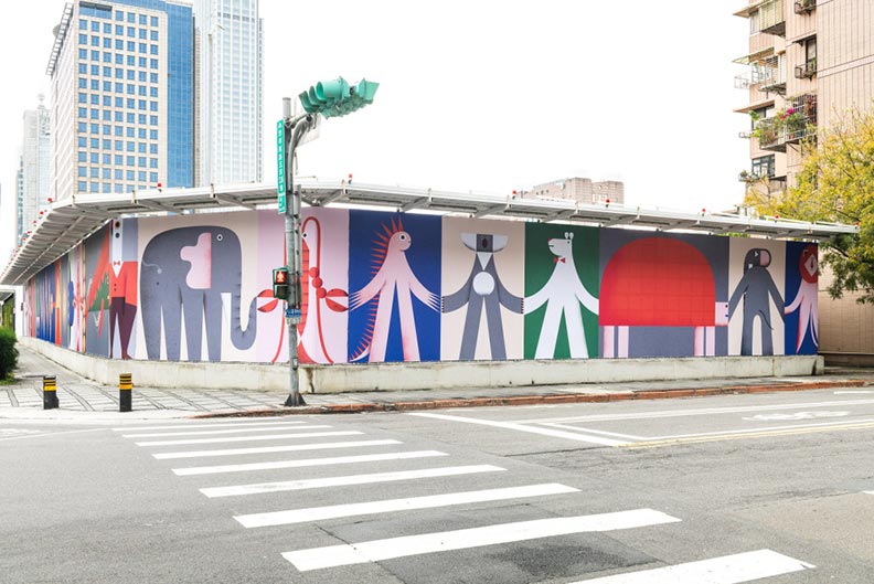 100種顏色彩虹布牆、羽毛長廊，讓台北信義區變身無牆美術館_img_9