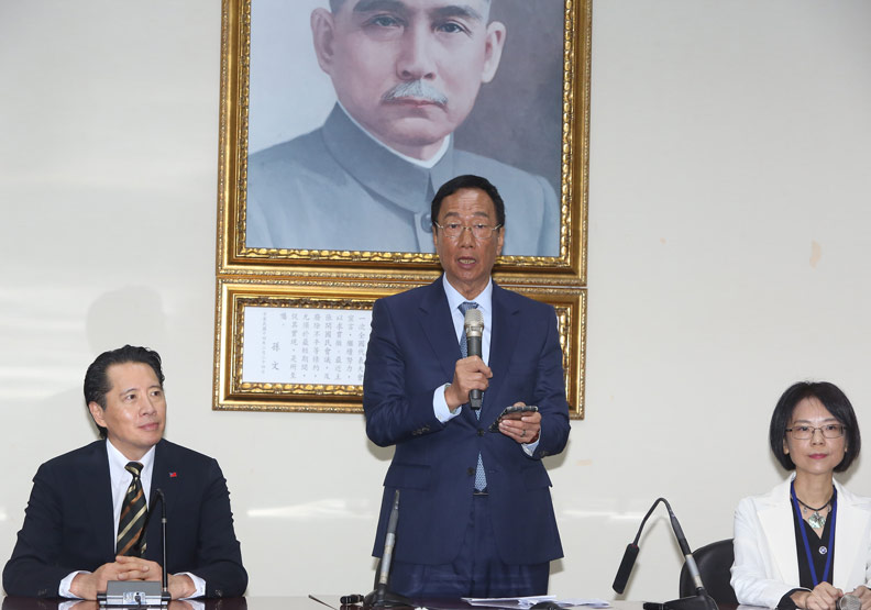 郭台銘啟動抗韓四部曲,招招直擊韓國瑜的要害?_img_1