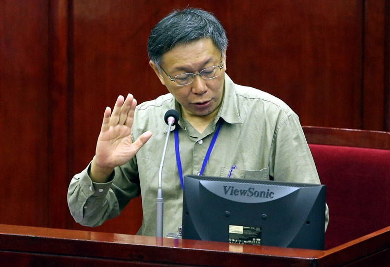 韓國瑜用20吋平板應戰議會！不只他，還有這些人也愛用_img_3