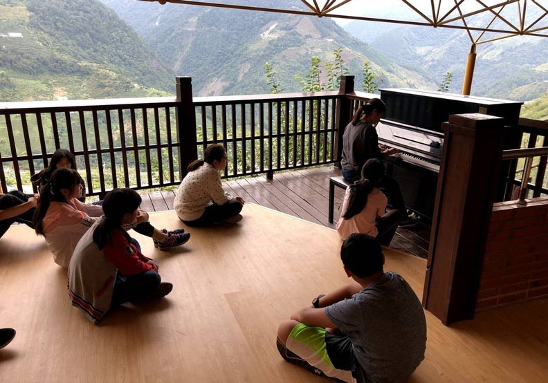 「雪山和我一起上課」全台3所最美校園讓人羨慕_img_3