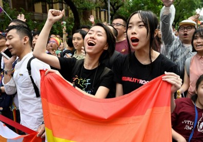 彩虹旗飄揚！台灣是亞洲第一個同婚合法化的國家