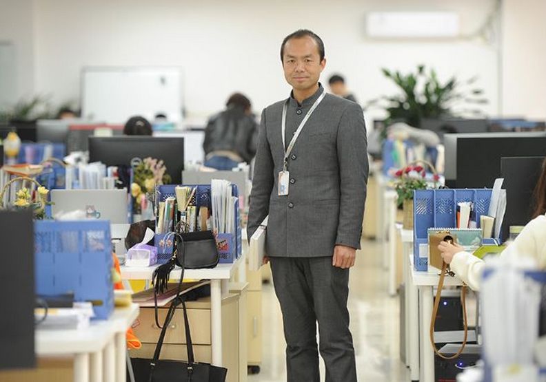 外賣小哥擊敗北大碩士後?詩詞冠軍棄百萬年薪,謙卑地當了老師_img_4