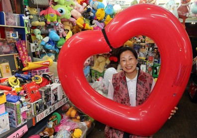 徐榛蔚擺脫夫人包袱 柔性施政擄獲花蓮人心