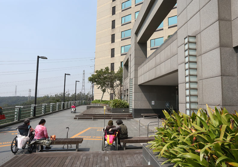 桃園市在醫療衛生的面向表現不俗；圖為桃園長庚醫院。