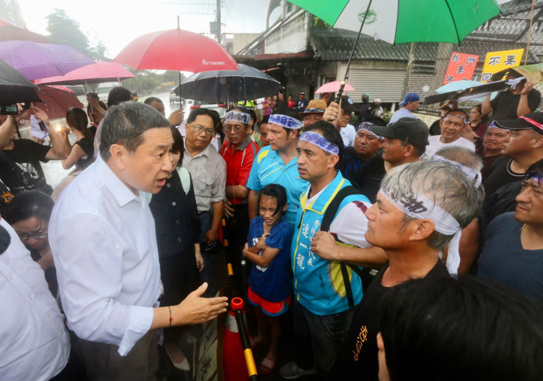 花蓮變垃圾山臭氣沖天，台泥想幫忙燒卻踢到鐵板？_img_2