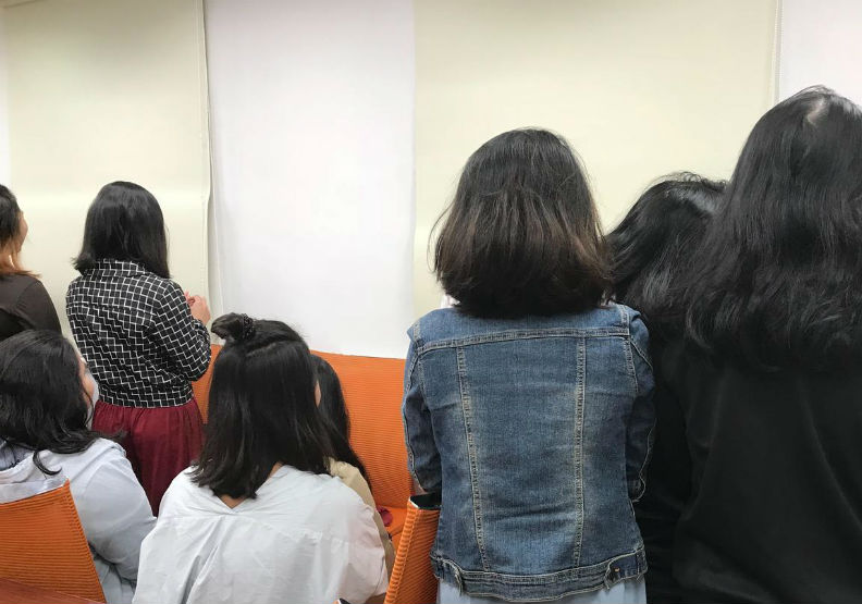 圖為今年初引發學工爭議的某科大新南向資訊管理專班的印尼籍學生。