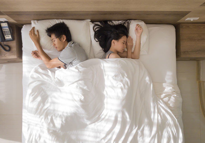 婚前婚後怎變一個人...如何避免夫妻間愛情的「真空狀態」？
