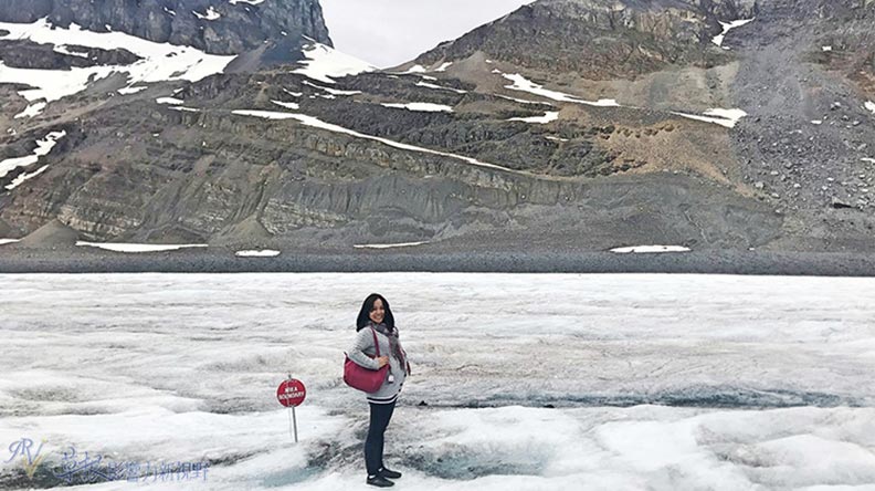 鮮明的藍綠色湖水！嘆為觀止大冰原：班夫國家公園_img_18