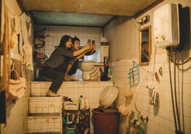 電影《寄生上流》劇照。