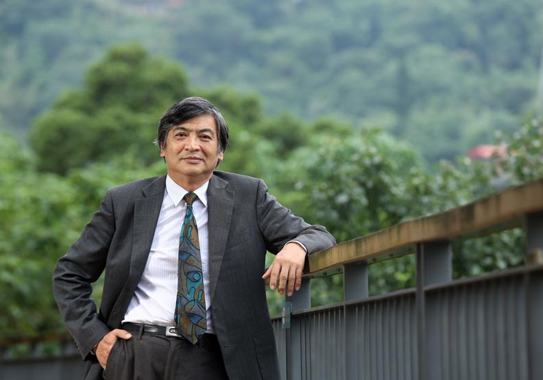 政大校長郭明政。