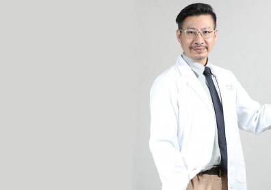 挺過中風10年後又罹癌！51歲醫師邱顯學：老天給我的考題，躲不掉