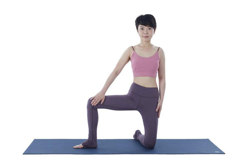 下肢水腫,走路好吃力?讓骨盆回正的動態伸展_img_2