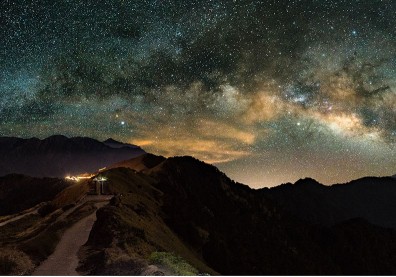 合歡山摘星賞銀河 暗空公園愈夜愈美麗
