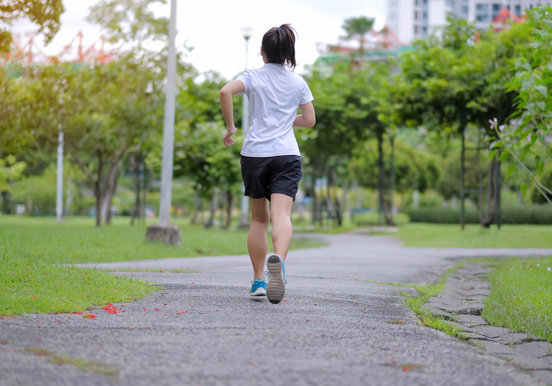 跑步會磨損膝蓋軟骨，造成退化性關節炎？醫師破解４大迷思