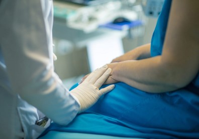 乳癌晚期非末期！她勇敢接受治療，成功讓腫瘤縮小
