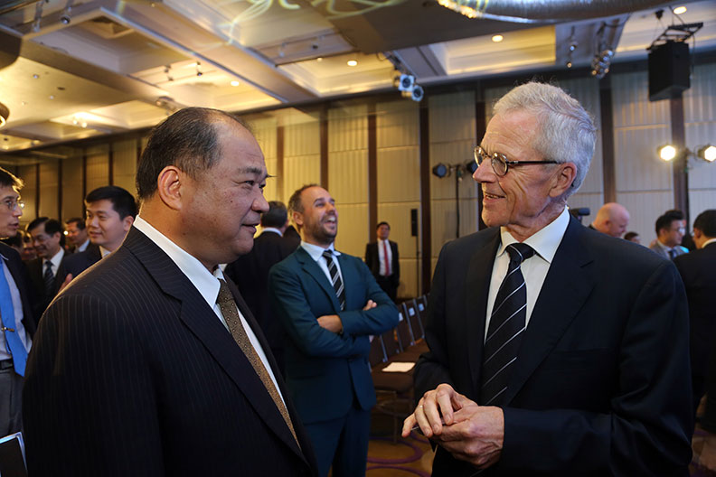 賴文祥沒有富爸爸當靠山 世紀鋼構搶下風電百億訂單_img_1